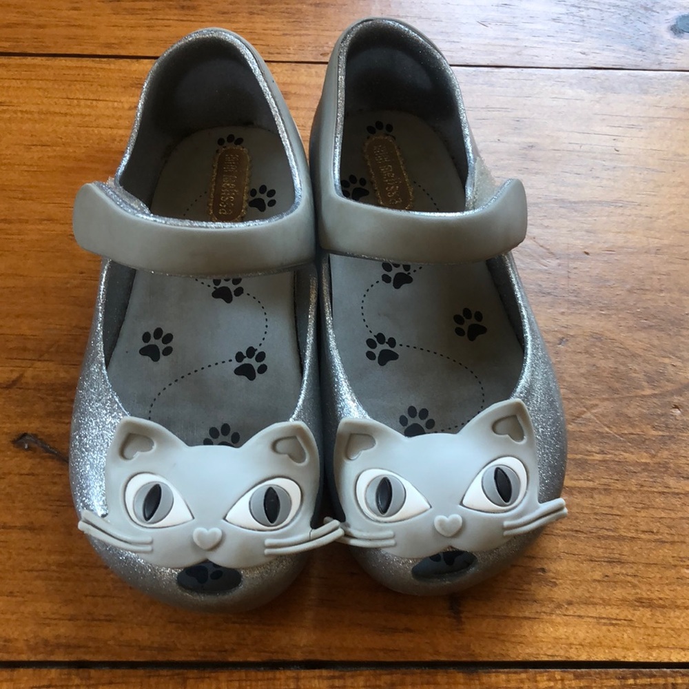 Mini Melissa silver glitter cat shoes size 9 🐱🐾